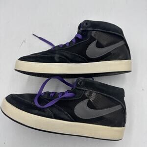 Size 9.5 - Nike Zoom Omar Salazar Black